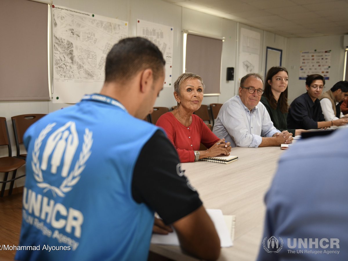 Inspiring to meet with refugees in Azraq refugee camp, alongside <a href="/UNHCRJordan/">UNHCR Jordan</a> &amp; our Nordic colleagues 🇳🇴🇸🇪🇩🇰🇫🇮.

Norway is proud to collaborate with <a href="/UNHCRJordan/">UNHCR Jordan</a> on providing vital assistance and protection for the refugees.