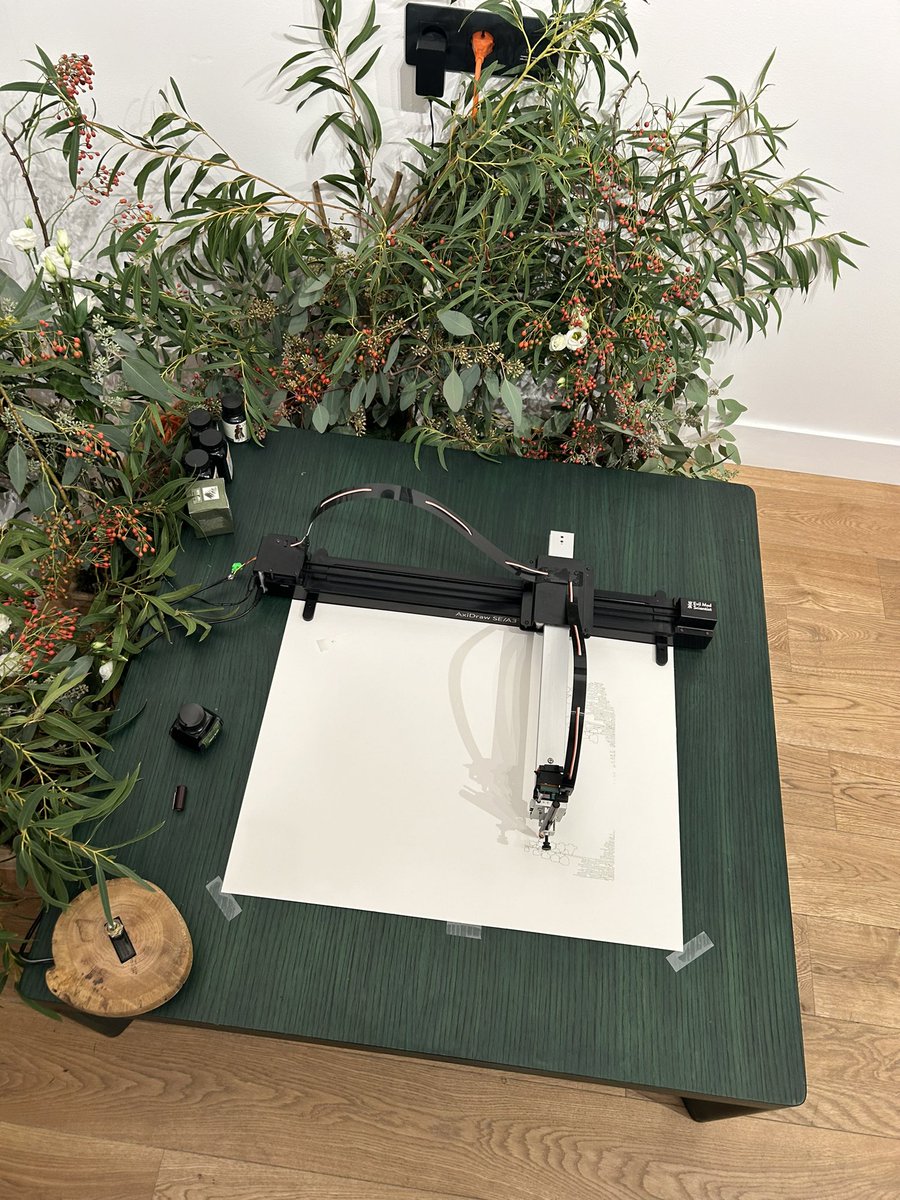 tijeduppen tweet media