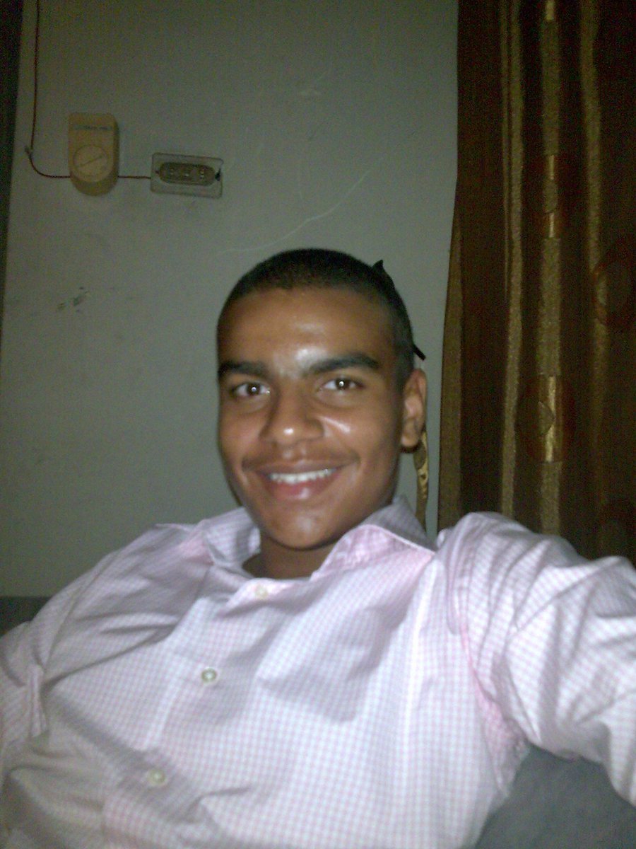 Dami MopWater tweet media