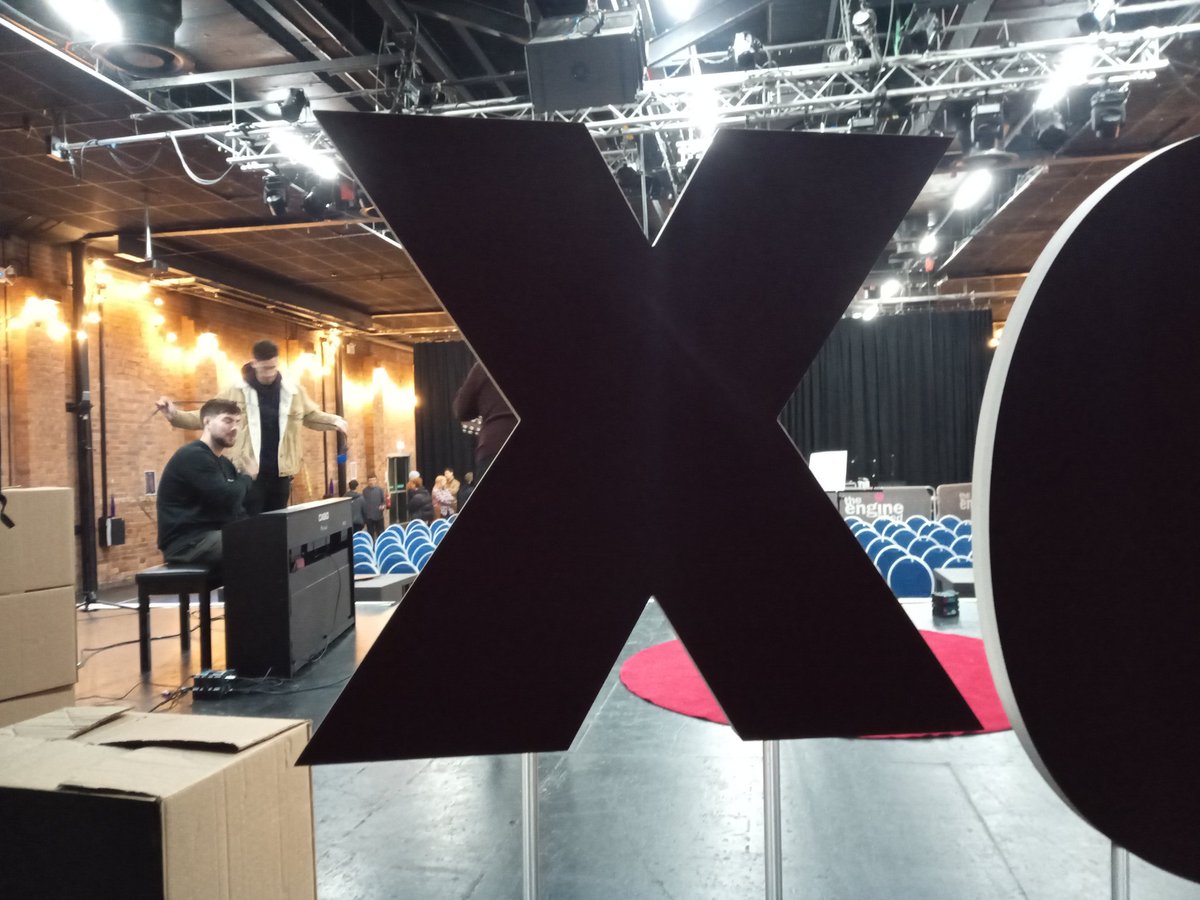 ScottACoe's tweet photo. Ok, let's do this. What an inspiring weekend. Soon be my turn on the stage.
Phew... Deep breath ๐
#TEDxSPECTRUMS #TEDxBrayfordpool
#Lincoln https://t.co/iIVW2SsHX9