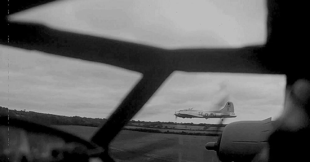 Stunning video of the H-King B-17 for your Sunday viewing pleasure. More stock is on its way to warehouses as we speak!

bit.ly/3QaaZqX