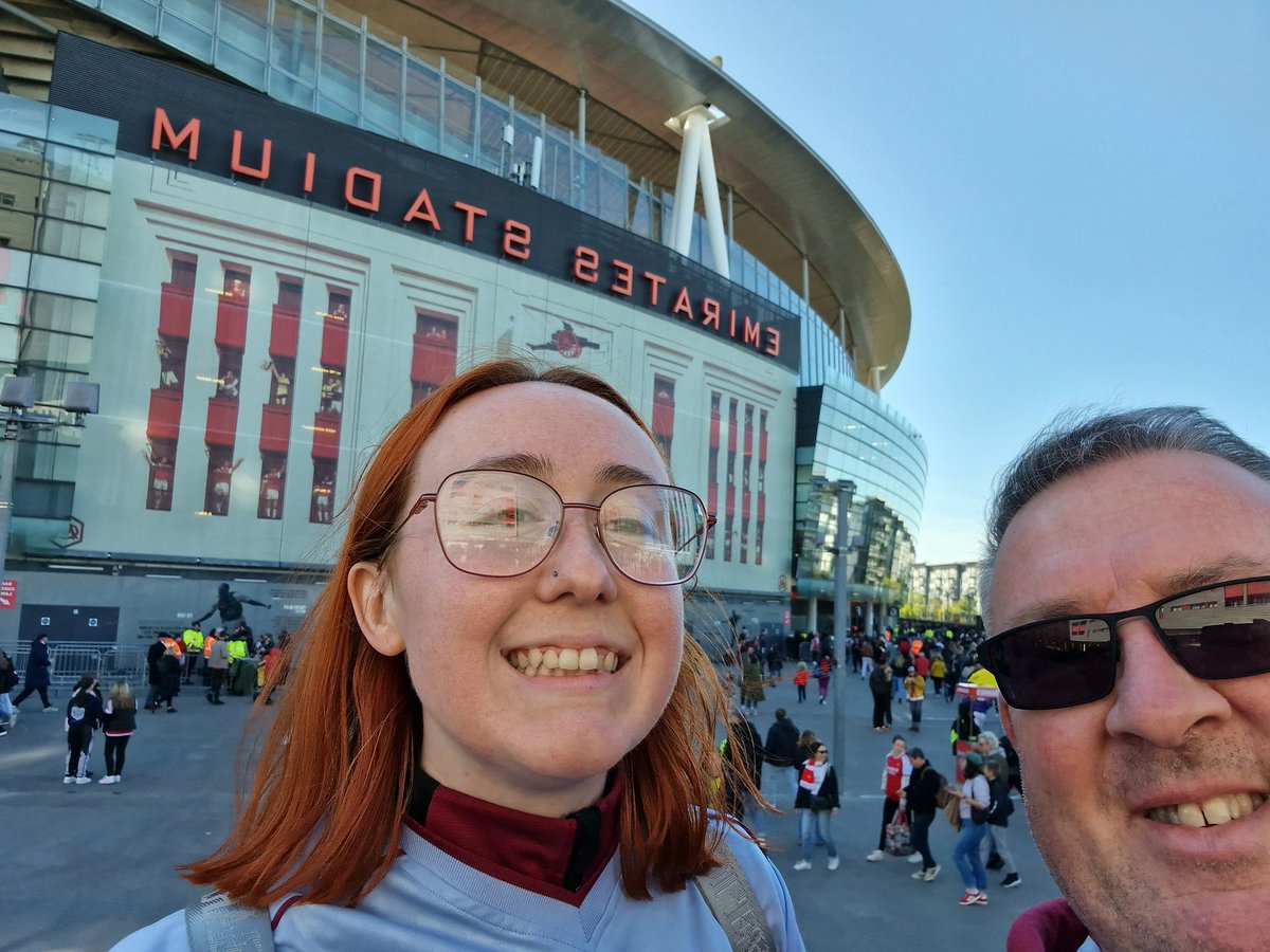 cjbavfc's tweet photo. @AVWFCOfficial villa away days with my daughter beck whiley https://t.co/x5KEBkqlul