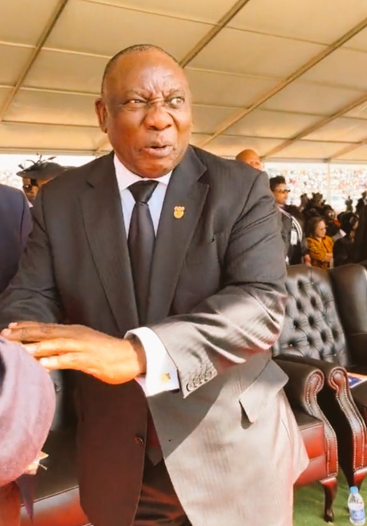 dimotswaledi2's tweet photo. @ntsikimazwai Awoh babe awoh lala. https://t.co/6C3Xpgz69M
