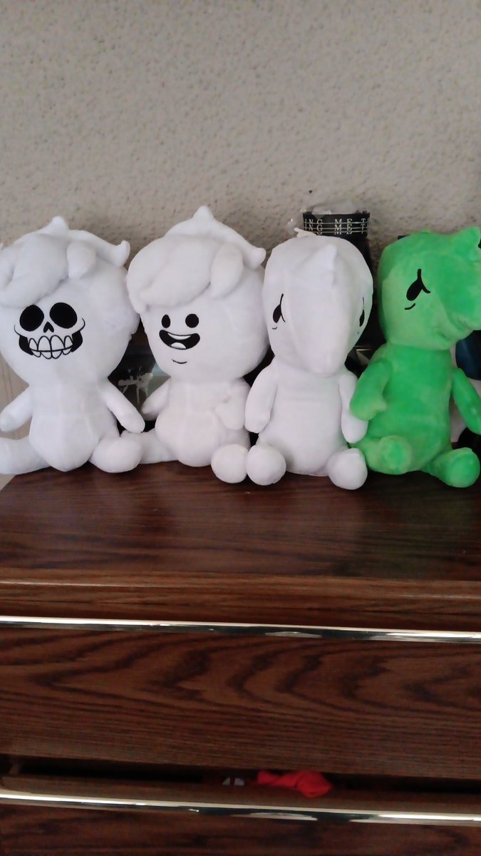 sandslayer422's tweet photo. I'm so glad I could complete the set Thank @OneyNG I love them 😁 https://t.co/wAaAknSPwh