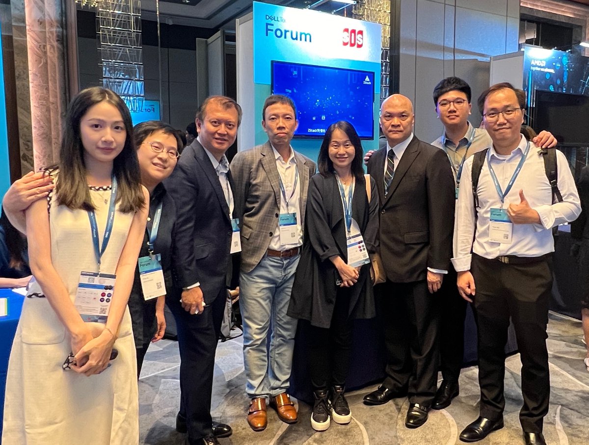 ZStackCloud's tweet photo. It was a great event as ZStack partnered with SiS International to be the exhibitor of #DellTechnologiesForum2023. We are thrilled to share the thoughts to 200+ attendees on how #ZStackCloud help enterprises & reshape industries in #worldwide!
Details: https://t.co/oPX4mTvRH8 https://t.co/56ug0ReGus