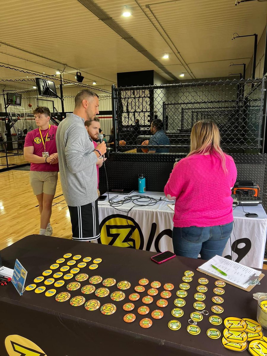 Shoot360CR's tweet photo. Wow what a great day it was, celebrating 1️⃣ MILLION made shots in just 6 months of being open‼️ We loved having all of YOU celebrate with us! 🤩🏀 Thank you to all the vendors and businesses for making this day great!!! 
All donations given to Boys &amp; Girls Clubs of the Corridor👊🏼 https://t.co/YwnArlY0iF