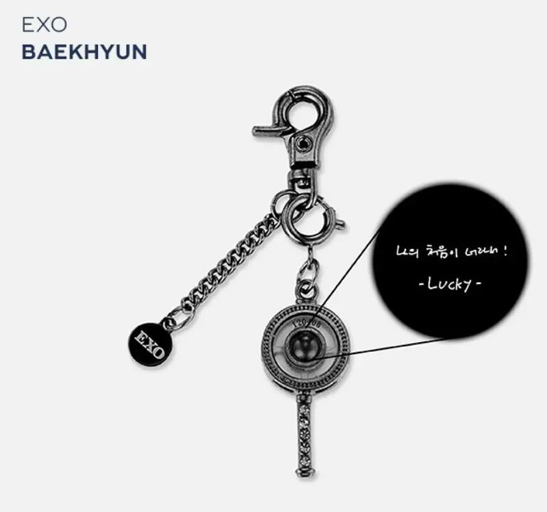 gift4uos's tweet photo. WTS LFB PH (#TGS_ONHAND)

📍 SUPER SALE 📍

EXO Official Merchandise - Memory Charm 9th Debut Anniversary Merch

Rare Suho Junmyeon DO Kyungsoo Chanyeol Loey Pcy Baekhyun Xiumin Minseok Kai Jongin Sehun Lay Chen https://t.co/S9JelXwwdV