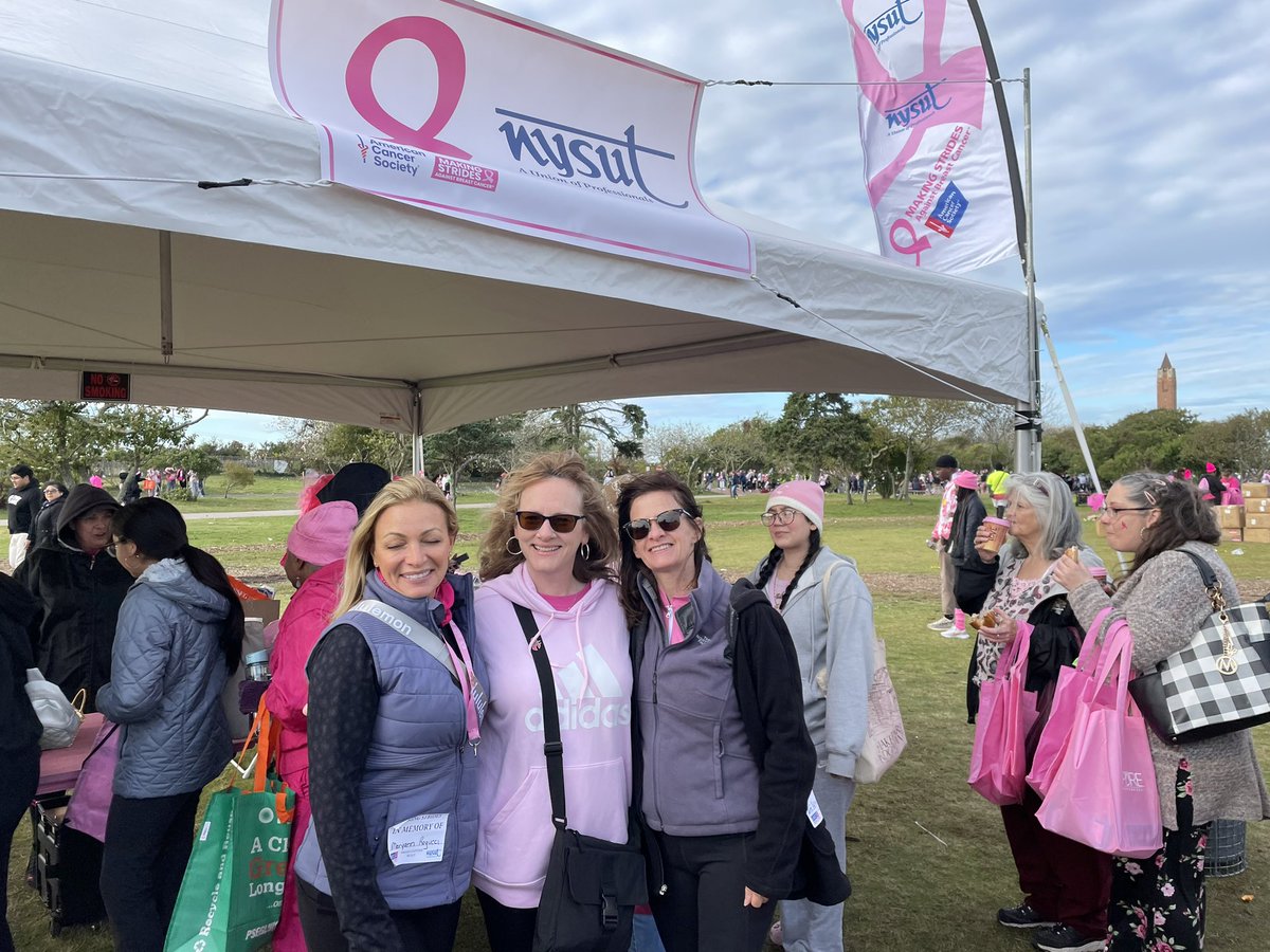 NYSUTSRO's tweet photo. @nysut Proud!! #OurUnionOurValues supporting @MakingStridesLi at Jones Beach @MelindaJPerson @NYSUT2VP @NYSUTStreasurer https://t.co/JfRPR0shs2