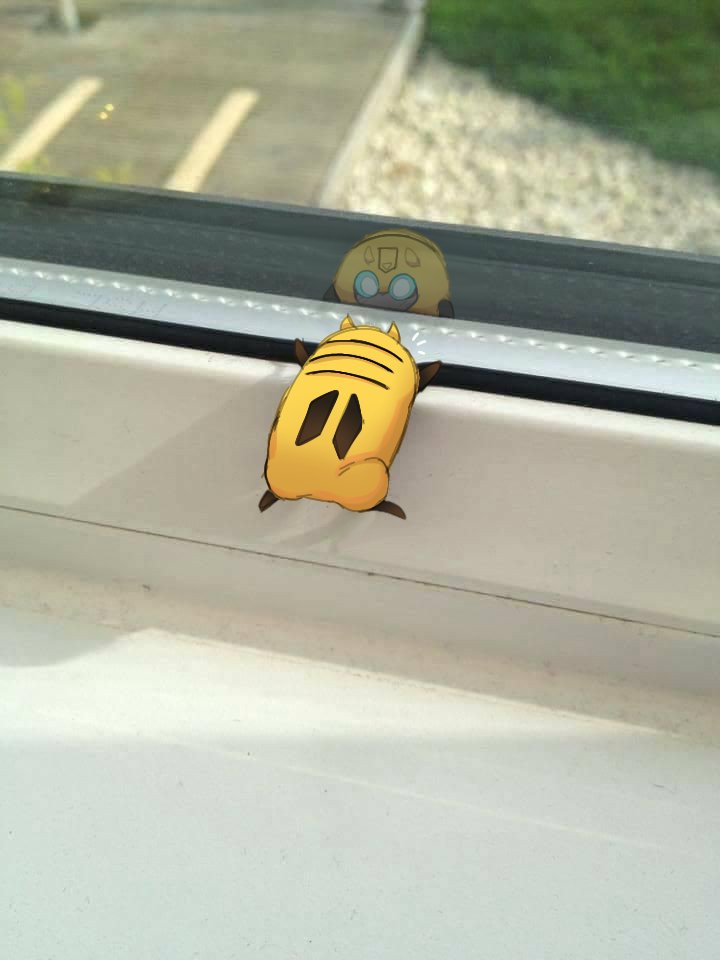 artist_cha's tweet photo. Little bumblebee 🐝🌻✨ https://t.co/CViHS8Wc6n