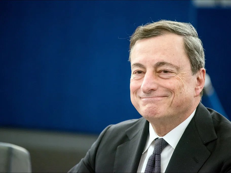 kkxall's tweet photo. Due anni fa sto coglione, asservito ai potenti, ci privò della libertà.
IO NON DIMENTICO
#draghi #ionondimentico https://t.co/8KUAESEJBd