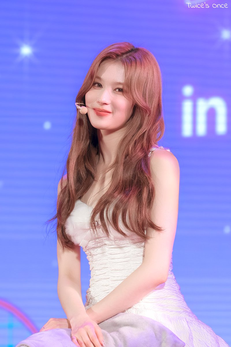 Once__tw's tweet photo. 231014 롯데 팬미팅 사나 HQ 2P

@JYPETWICE #트와이스 #TWICE #トゥワイス #사나 #SANA #サナ https://t.co/nPwN033Jiq