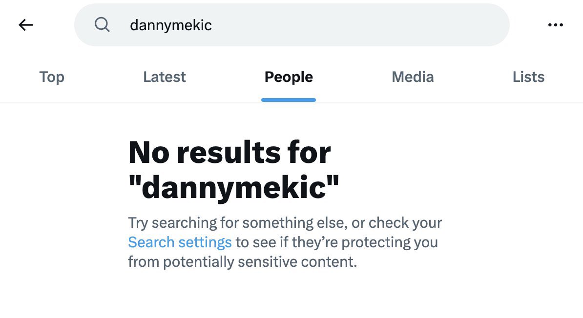 DannyMekic's tweet photo. Mijn X/Twitter account @DannyMekic is gecensureerd  na het publiceren van een kritisch opiniestuk over de Europese Commissie.

Niemand bij X/Twitter reageert, dus ik weet niet waarom en door wie, en ik weet niet wat ik moet doen. #help #dag3

https://t.co/aq0RR5dhXN https://t.co/AjgZcdZKhx