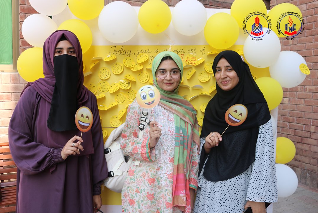 Genix_cust's tweet photo. Genix Society, Fine Arts and Literature Club, Department of Bioinformatics and Biosciences CUST have organized World Smile Day event on Friday 13 October, at New Cafe's Front.
#WorldSmileDay #cust #genix_cust https://t.co/OMxeglVWRU