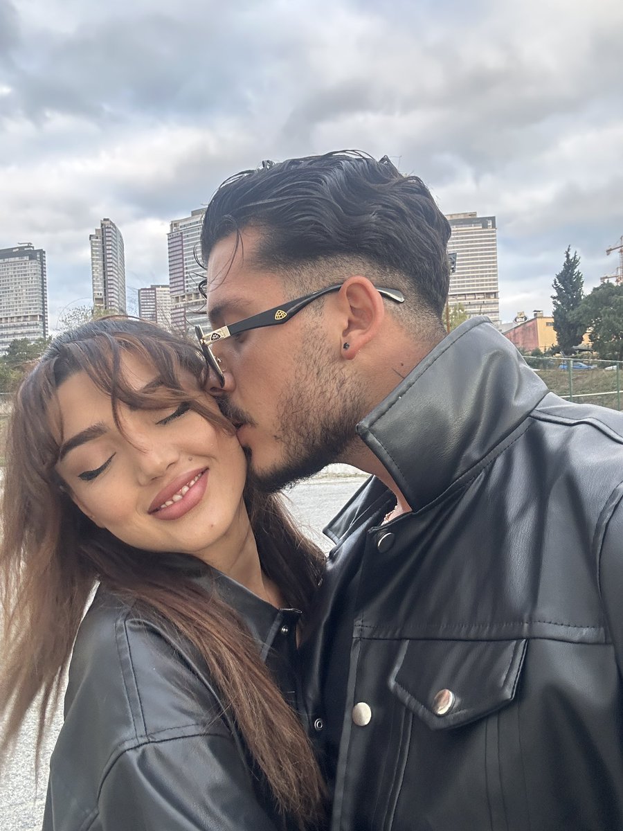 Oyyy 💗

@anlatbuse <a href="/merttinderee/">Mert İndere</a> #busmer