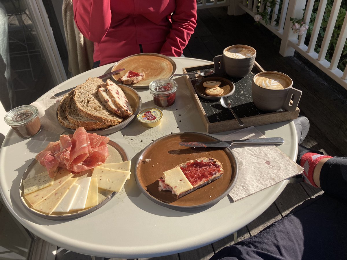 sharpready's tweet image. Breakfast at Morris Coffee &amp;amp; Crafts!