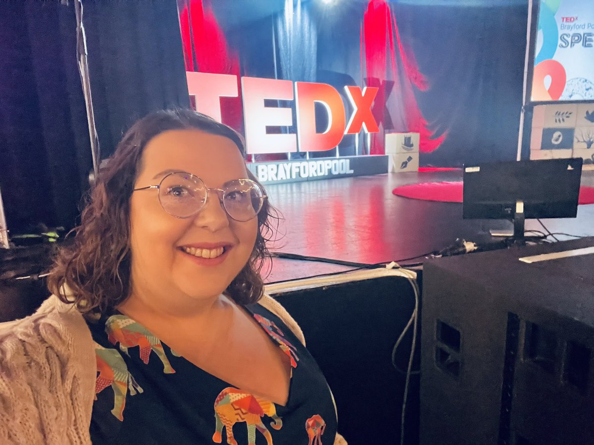 rachaelcathunt's tweet photo. Ready for day two at @tedxbrayfordpl. Letโs do this ๐๐ป #TEDxSpectrums https://t.co/0zmSGqIHhN