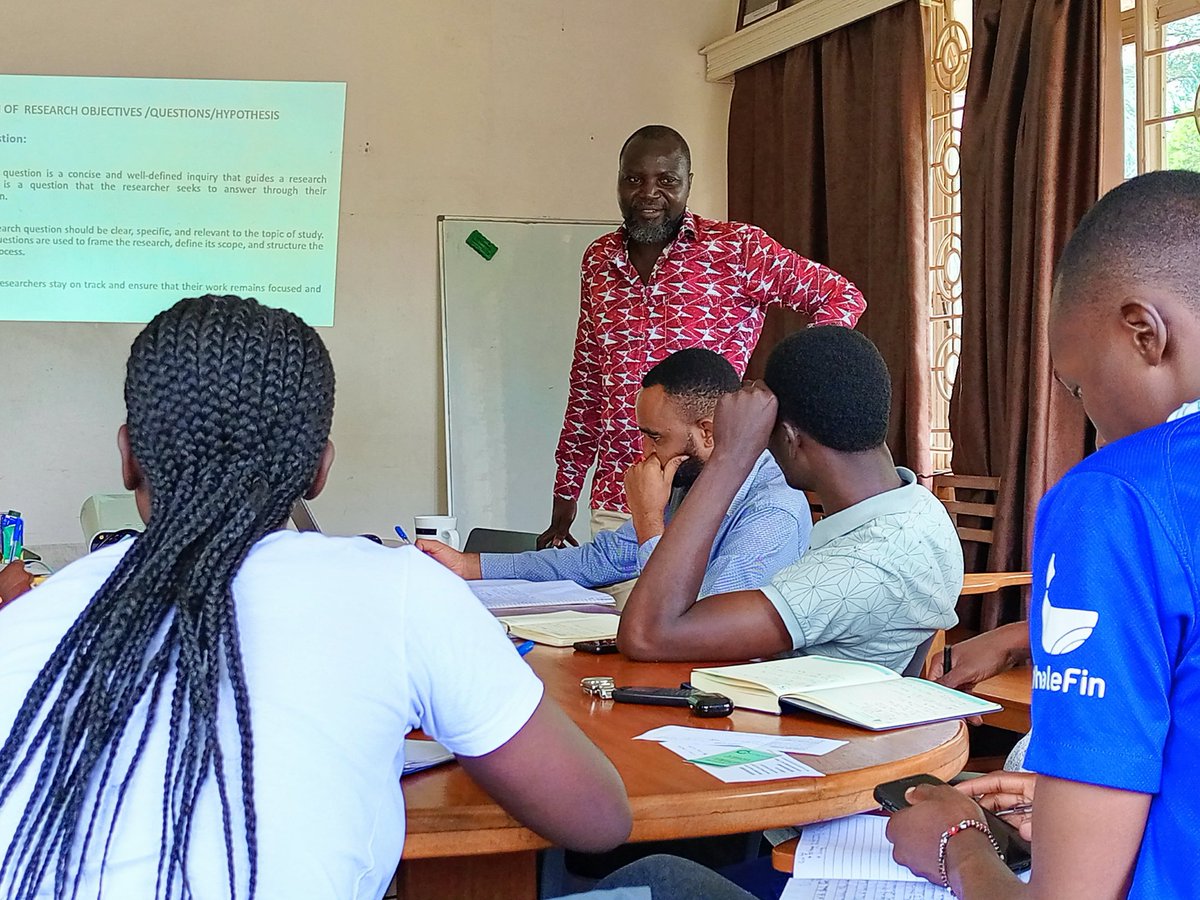 CBR_research's tweet photo. Formulating Research objectives and questions is a challenge to a number of people undertaking research. Today Dr. Alone Kimwise took the trainees through the nitty-gritties of Formulating Research objectives and Questions. https://t.co/KDZChqqSik