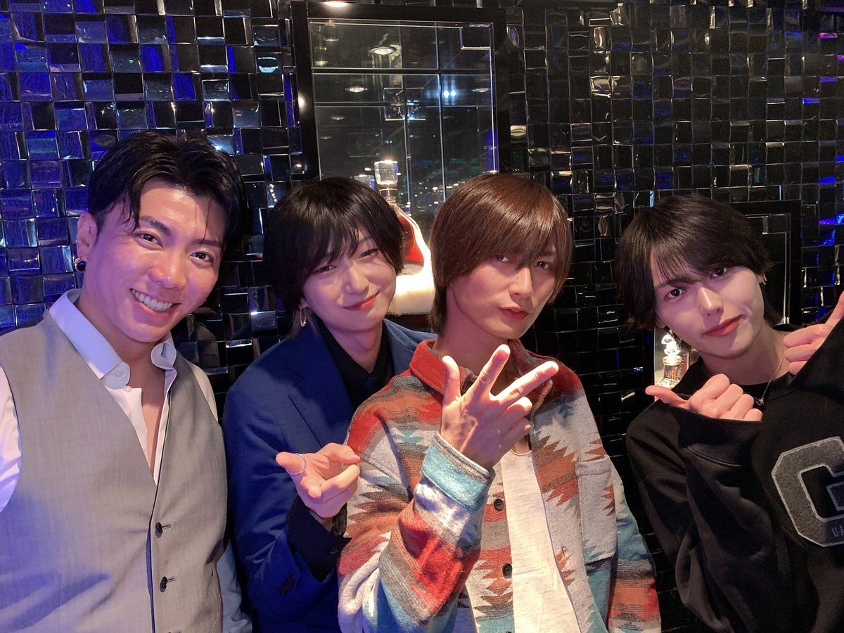 AirgroupCRYSTAL's tweet photo. 神風 永遠です！

本日もCrystal盛り上がってい���ましょう😁✨

#行こうぜCrystal https://t.co/4ecciq8uOZ