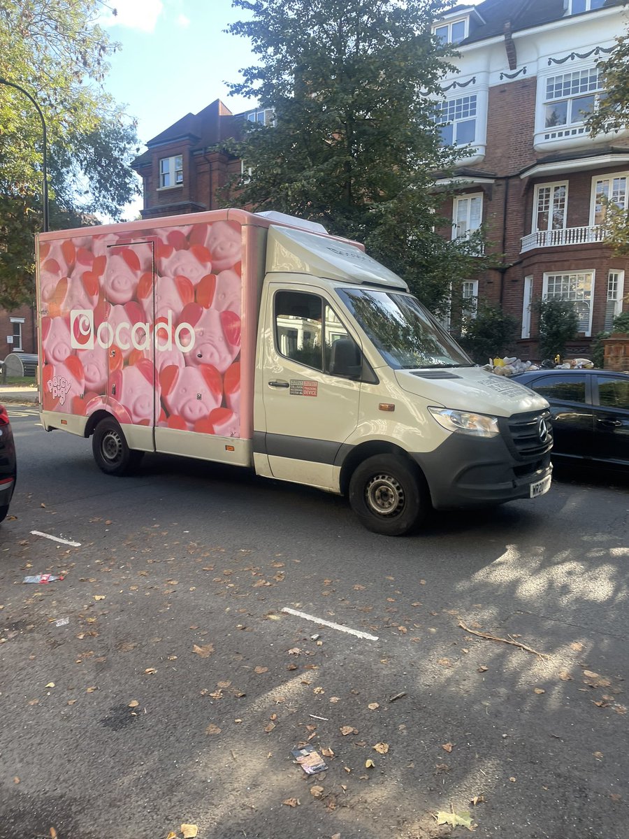 RynessShari's tweet photo. @Ocado 10 year-old Allegra spotted a Percy pig van… https://t.co/MM4Q0rWC3x