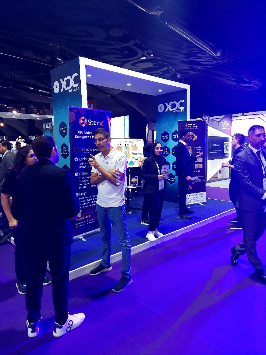 Glimpse of World Blockchain Summit Dubai Harbour day-1. 🌐 If you spot us, come say hello to our on-ground team! 👋 #StorX #BlockchainSummit #DubaiHarbour #Networking