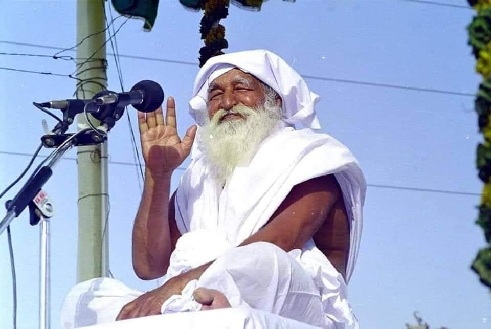 dileep_bandikui's tweet photo. Jaigurudev
Jai gurudev🙏♥️🙏
I have found such a Satguru, every pore of my soul is touched.
Bandikui sangat
World get peace by name of Jaigurudev
#Sant_Umakant_Ji_Maharaj https://t.co/LSNv1GUXY7
