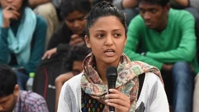 NewsAlgebraIND's tweet photo. HUGE - Once a staunch Modi critic, Shehla Rashid says Israel-Hamas conflict made her realise how lucky Indians are.

Shehla Rashid praised Indian Army, PM Modi, Union home minister Amit Shah for ensuring long-term peace and safety in Kashmir. The Indian Army and security forces have sacrificed their everything for our safety