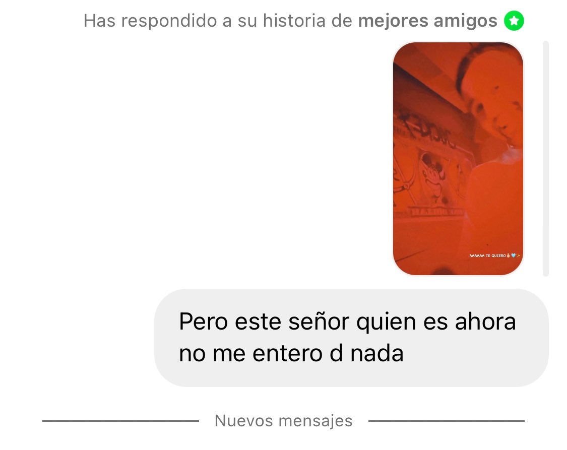 Yo intentando llevar al día la vida amorosa de mi amiga la más tranquilita