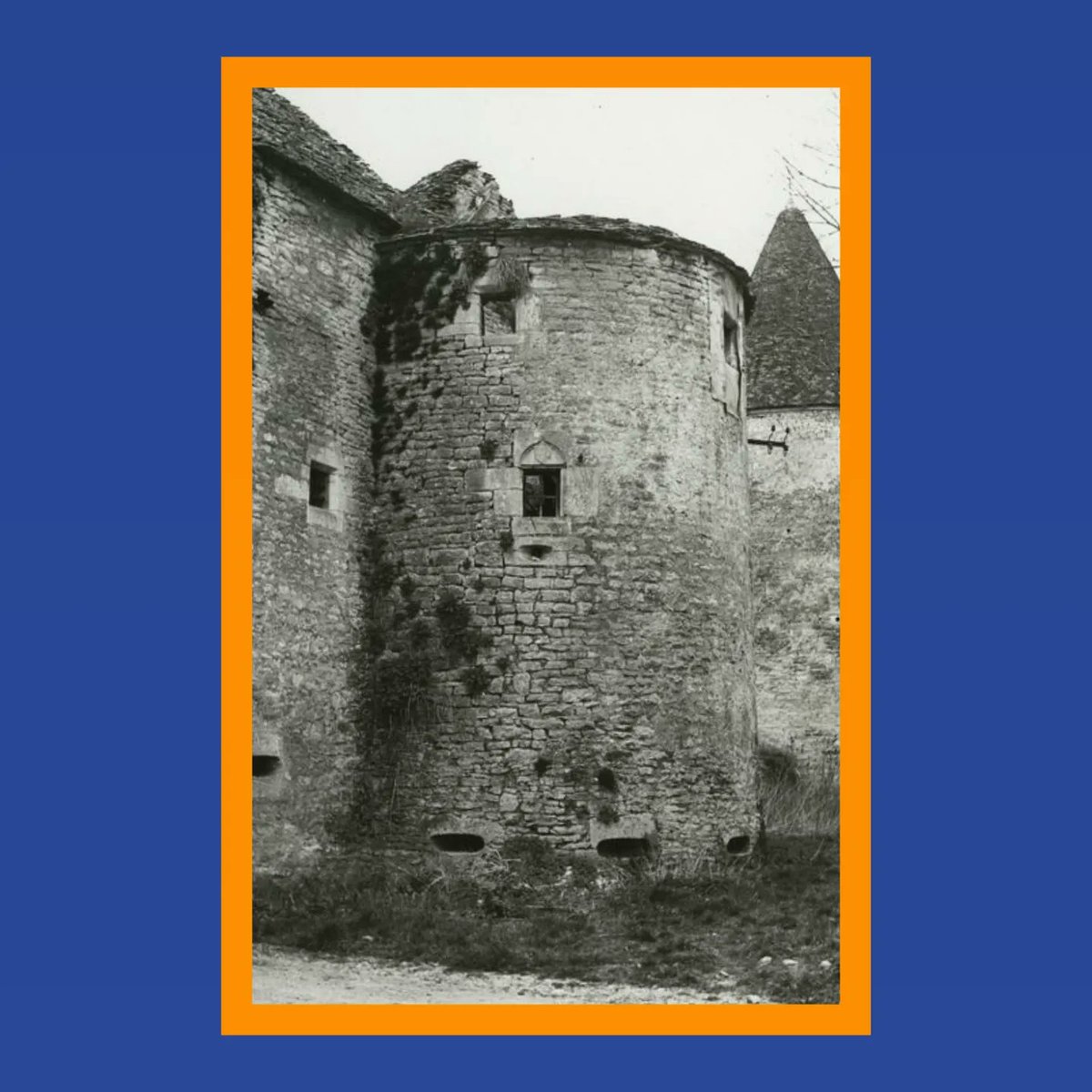 laromagne's tweet photo. 🗝 𝗧𝗥𝗔𝗩𝗔𝗨𝗫 🗝
Une importante campagne de travaux pour la restauration de la porte Saint-Jean à la Romagne a été menée jusqu'en 2011.

https://t.co/1I9npwPGc6
 
#medieval #patrimoine #avantapres #castle #chateau #beforeandafter #MagnifiqueFrance #renovation https://t.co/6AfOHdnAEK