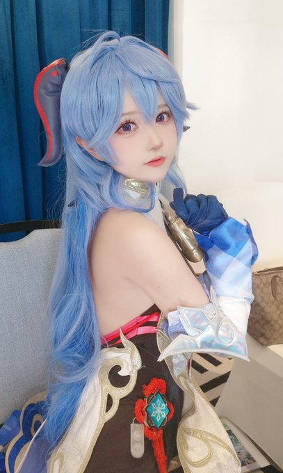 Twitterのコスプレ画像17