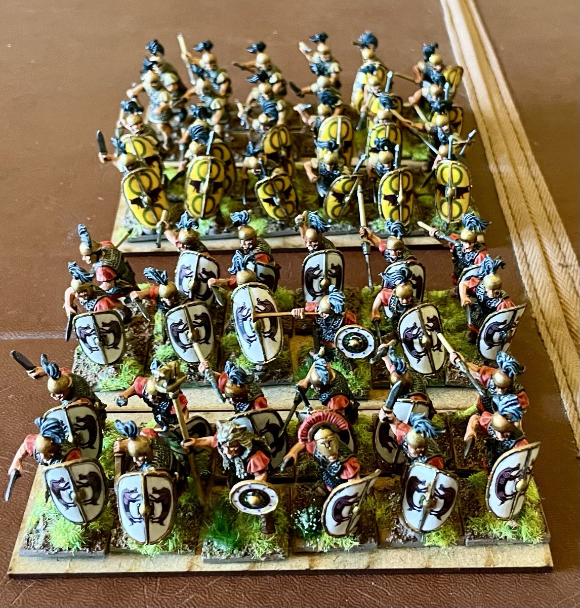 Paul89487518's tweet photo. Playing with rebasing my #InfamyInfamy
#CaesarianRoman army to play #ToTheStrongest, and really pleased I used sabot bases back in the day! Of course, I have quadruple the army but at least I’m not starting from scratch… #28mm #romancivilwar https://t.co/khBg6GUTfU