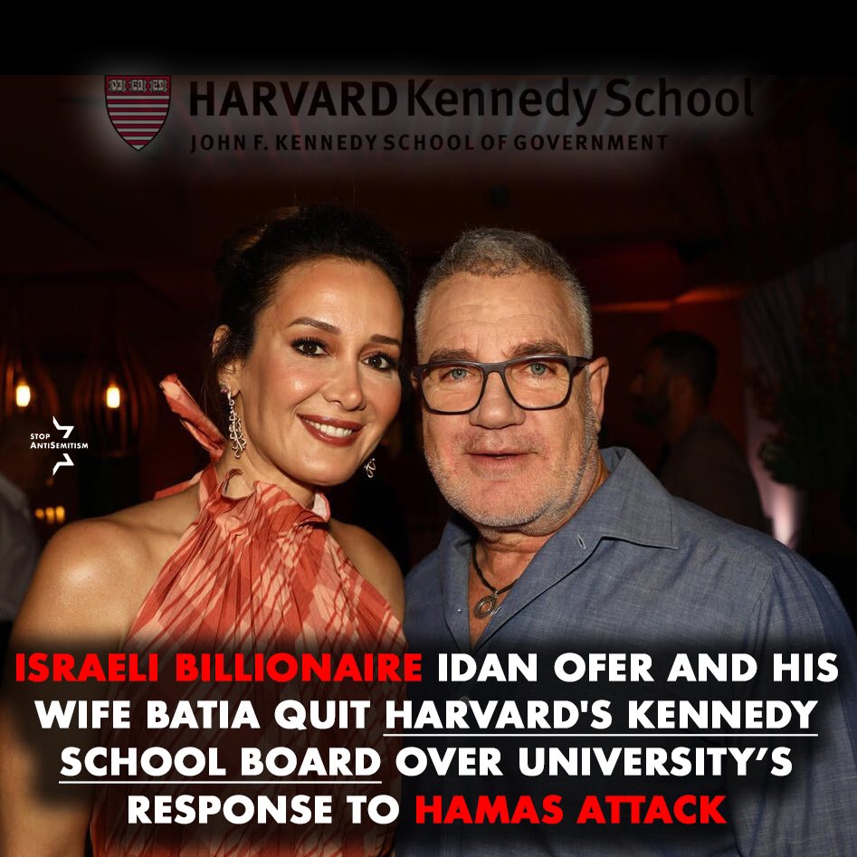 Rey_Guardian's tweet photo. 🚨| #ULTIMAHORA: PAREJA  MULTIMILLONARIA ISRAELÍ RETIRA SUS DONACIONES A HARVARD POR NO CONDENAR EL TERRORISMO DE HAMÁS‼️

❤️ | 🔄 ¿Apoyas a esta pareja multimillonaria en dejar de financiar a Harvard? 💯🙋🏻

El multimillonario israelí Idan Ofer y su esposa Batia renunciaron al consejo ejecutivo de la Escuela Kennedy de Harvard en protesta por la respuesta de la presidenta de la universidad, Claudine Gay, a una carta de estudiantes que culpaba a Israel por la masacre cometida por los terroristas de Hamas el sábado pasado.

Idan Ofer ha amasado una fortuna valorada en casi 20.000 millones de dólares, según el índice de multimillonarios de Bloomberg, donde el israelí ocupa el puesto número 80. 

La pareja emitió un comunicado a CNN el viernes, diciendo que su fe en el liderazgo de la universidad se había roto y que no podían seguir apoyando a Harvard y sus comités.

La decisión de los Ofer se suma a la controversia en la universidad tras la publicación de una declaración antiisraelí por parte de una coalición de grupos estudiantiles. Esa carta solo responsabilizó a Israel por los mortíferos ataques de Hamas, provocando una tormenta y llevando a algunos estudiantes a distanciarse de ella.

La carta antiisraelí no fue la razón principal por la que los Ofer decidieron renunciar y criticar al liderazgo de Harvard, una fuente familiarizada con el asunto dijo a CNN el viernes. En cambio, la renuncia fue impulsada por cómo los líderes de Harvard respondieron a los ataques contra Israel, dijo la fuente.

🚨Síguenos para más contenido:🚨 
🔰| Guardianes De La Libertad
(@Rey_Guardian)