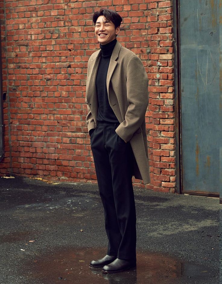 AngelChristea's tweet photo. Sung Joon and Kim Youngkwang have similar height.. cannot wait for cute tiny namgil era to be back 🥹🥹❤️ #KIMNAMGIL https://t.co/9Pp9ioev41