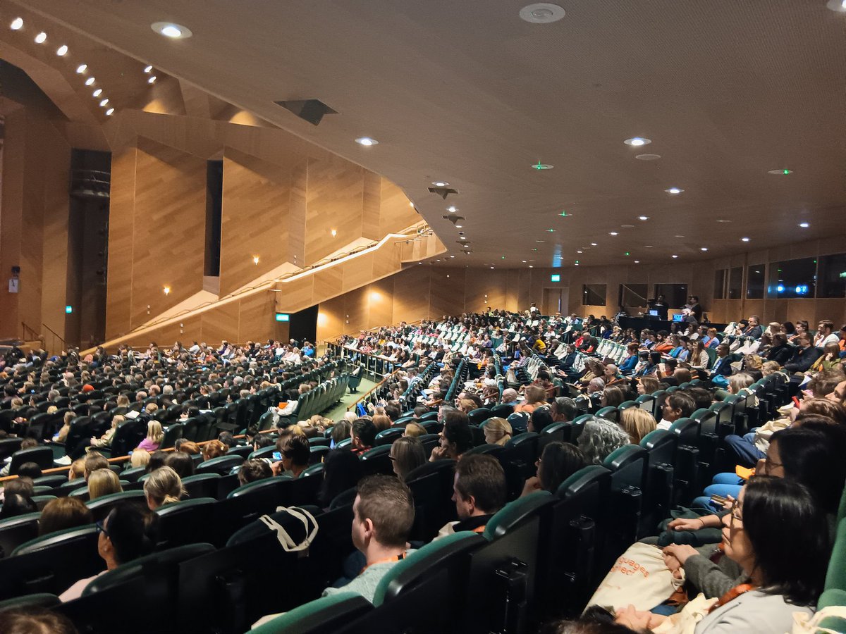 So proud to have been part of #LanguagesConnect! A great team effort from all in <a href="/languages_ie/">Post-Primary Languages Ireland (PPLI)</a> and <a href="/langsconnect_ie/">Languages Connect</a>. A very powerful day for all stakeholders involved in the teaching and learning of languages in Ireland.