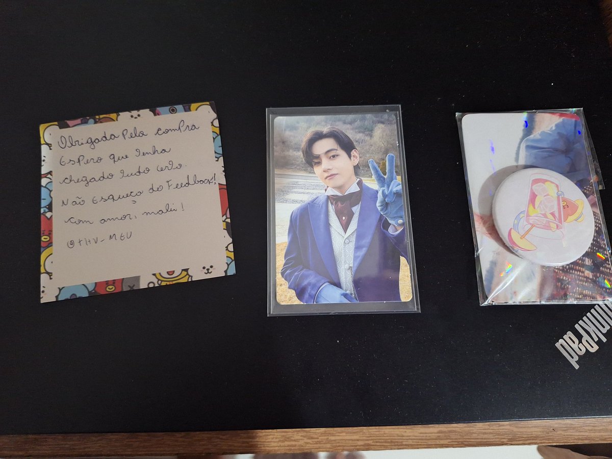 bangtancollect3's tweet photo. [🌷] Feedback super positivo para 
--------- @thv_meu --------
O que dizer? Estou apaixonada nesse card. Muito obrigada por ter me ajudado com esse teteco. Veio perfeitamente bem. Amei o mimo 💜 https://t.co/tjfOMd2ZeO