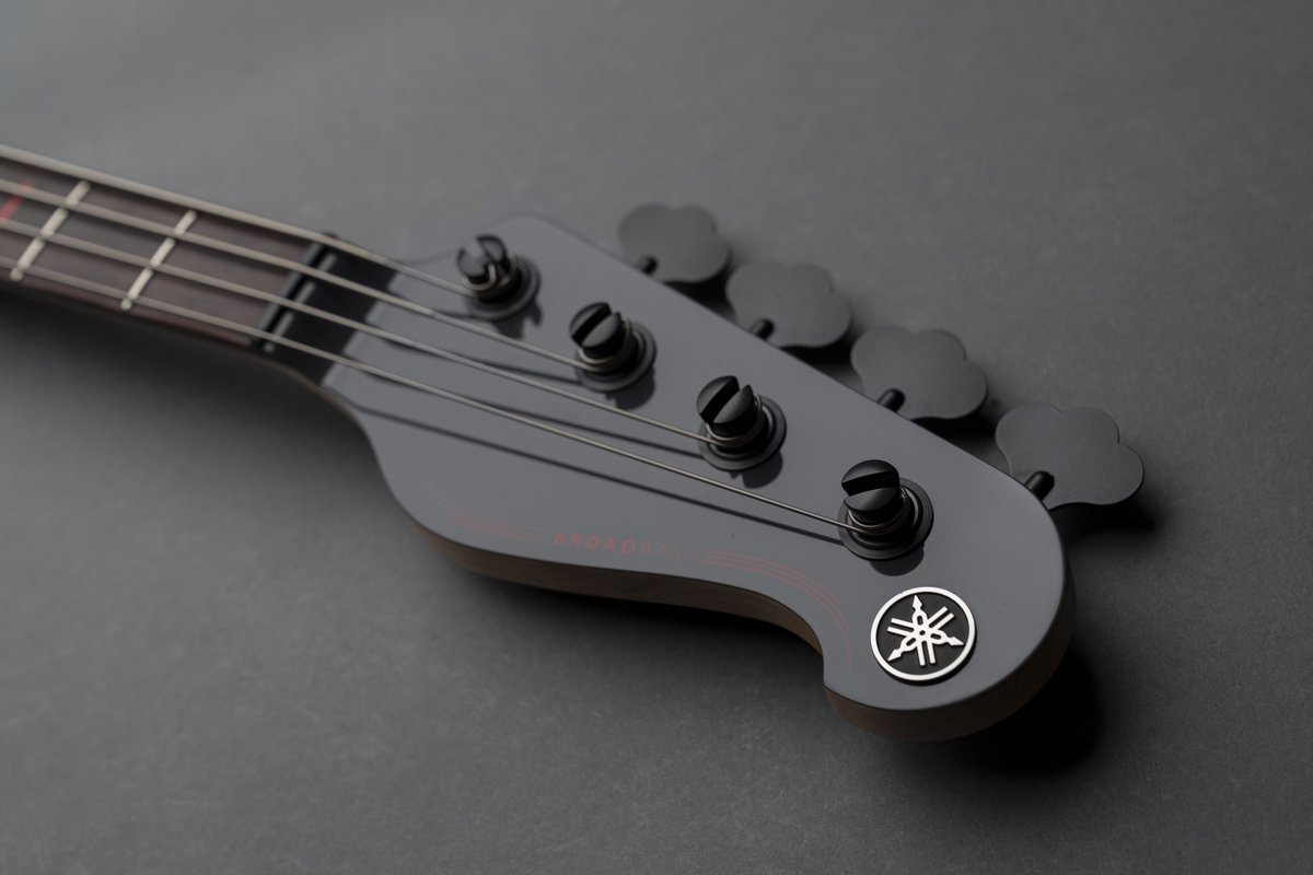 YamahaGuitars's tweet image. "I took the inspiration from a Harley Davidson color scheme on a bike I was thinking of getting. I thought the battleship gray along with the black and red would lend itself really well to a bass.” - Yamaha artist Richard Jones.