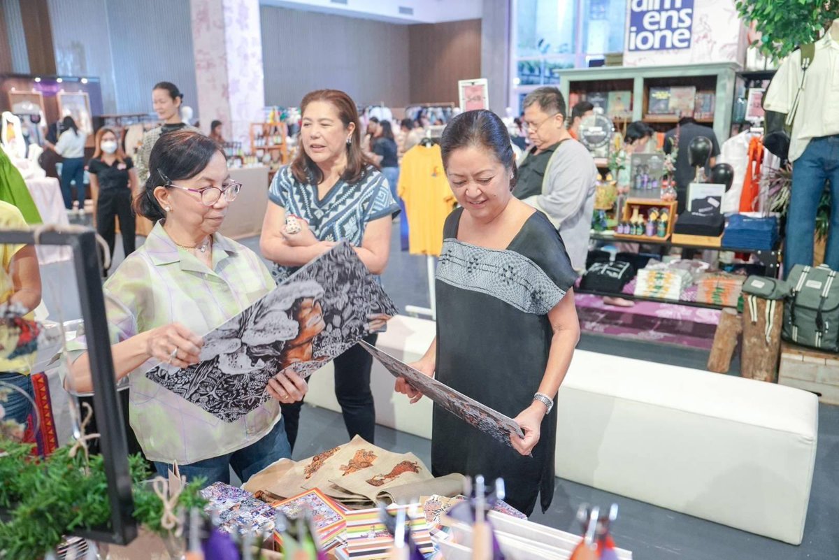 informedph2's tweet photo. πππ©πͺπ©πͺππ€ Pop Up Market
Bench Tower, BGC, Taguig City | 13 October 2023
#sarilingatin #loveLocal
πΈ Liza Marcos FB page https://t.co/BxzawkZp4L
