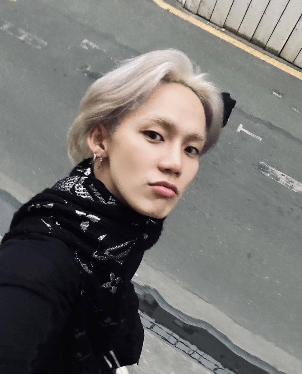 12solamifasol's tweet photo. CHOI HYUNSUK UPDATE IN FRANCE!!!!!!!! https://t.co/NRx22qkBq0