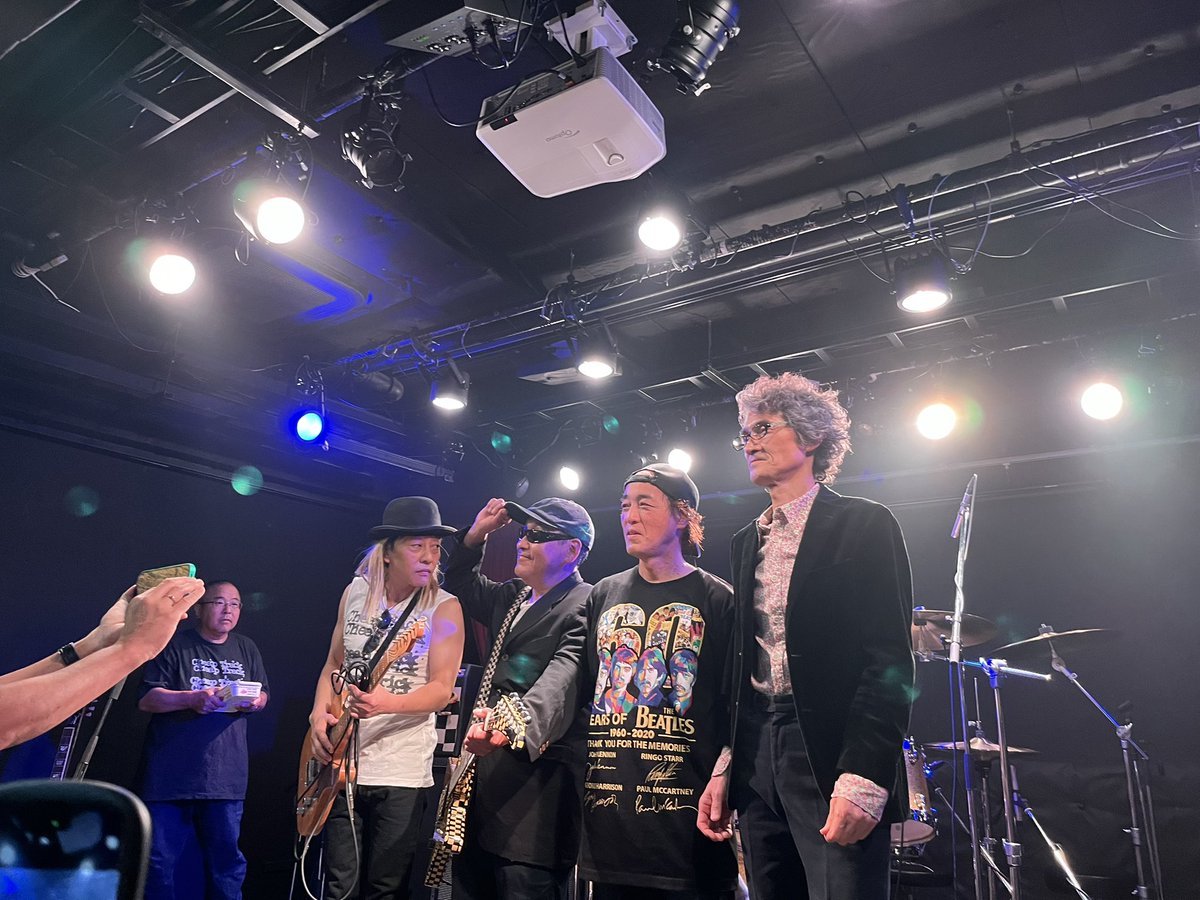 Chaminosuke's tweet photo. 今日はCheap Trackさんのライブに行ってきました!!
最先、いいんじゃないのー😆
マンタロウさんのピックは取れなかったけど、キンコーさんのピックが頂けてたので、めちゃ嬉しい!!
#cheaptrack #cheaptrick https://t.co/hfY7BCvYpe