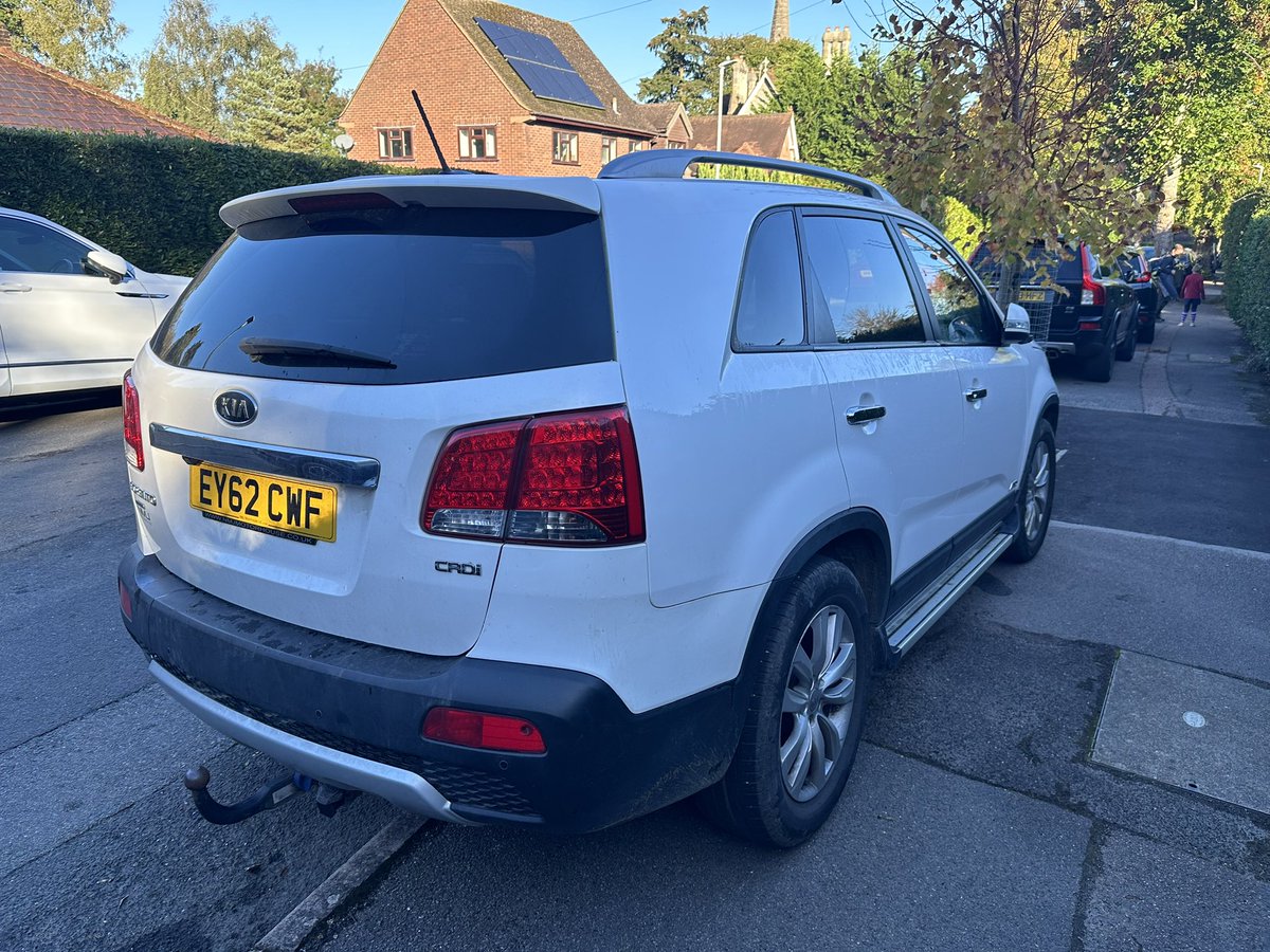 elbowe's tweet photo. @KentPoliceTWell guys this is dangerous parking in St Marks Road. Please get these cars towed away, imagine a fire engine or ambulance needs to get here. We are done for. More rugby parking. https://t.co/pSEemZ9ZQ6