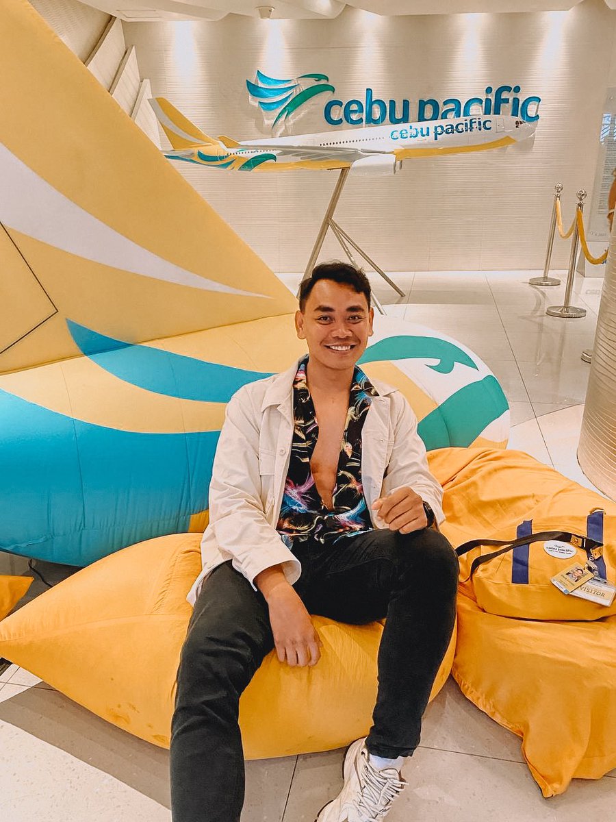 Had fun inside @CebuPacificAir headquarter!!! Such an educational open house tour. Thank you Moment Makers!!!
##letsflyeveryjuan #cebtravels #makemomentshappen