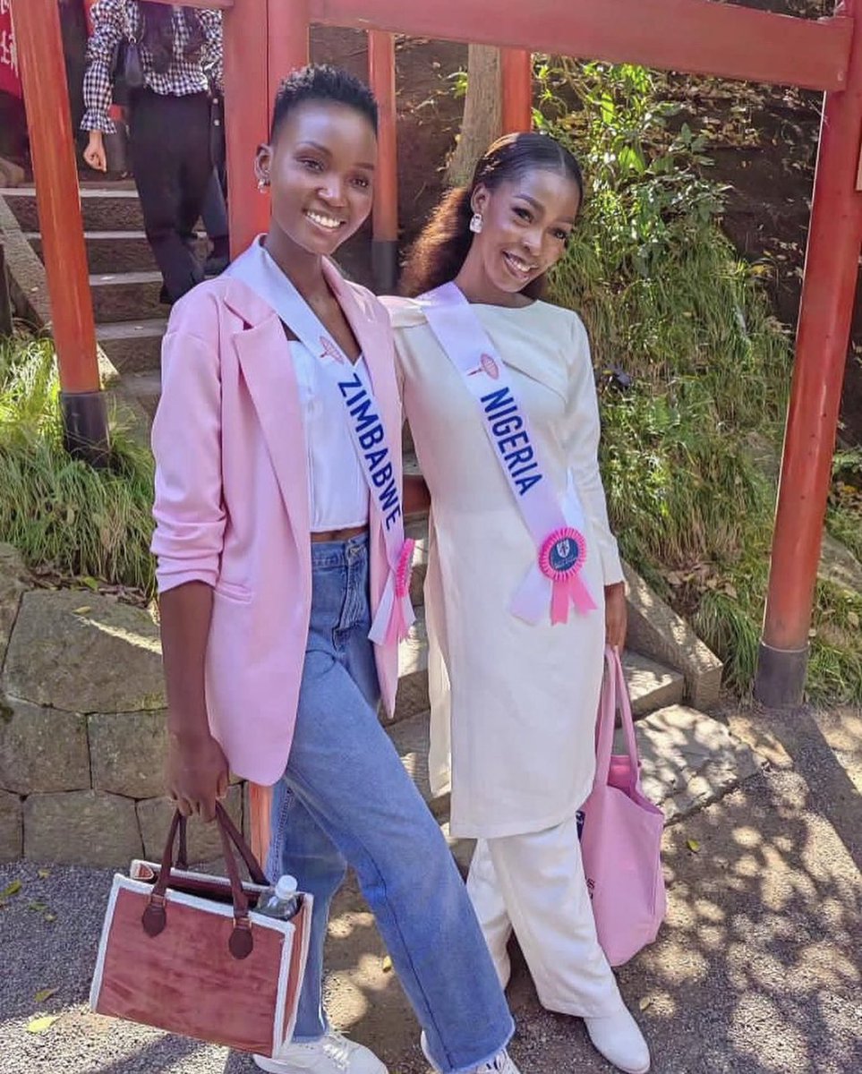 MissZimIntl's tweet photo. Our lovely Charlotte Muziri at the Tsurugaoka Hachimangu in Kamakura City. ⛩️

#MissInternational2023 #BeautiesForSDGs #MissInternationalOurTimeHasCome https://t.co/jGjAUutIMh