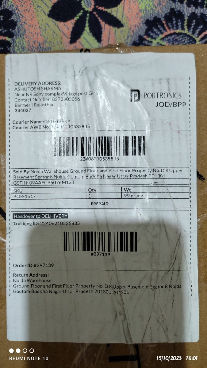 ashutoshji5892's tweet photo. @Portronics 
I bought Bluetooth earphones of model number  HARMONICS X1
Very poor quality, gets disconnected again and again.
Money waste 😡😡😡 don't buy this company product. https://t.co/Ed5fRR4o3B