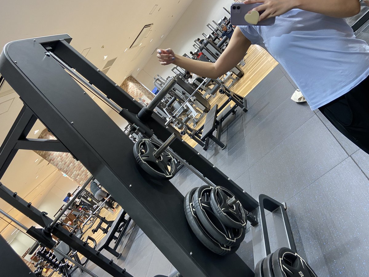 araara30chan's tweet image. 起きたら昼の2時で死にたくなったけどそこから洗い物洗濯物掃除してジム行ってきました💪
30分でもいいからとにかく継続をしばらくは目標に!

ジム通い始めて15日!
長期で通って効果でたら写真並べて見比べたい🥹

#アラトレ
#内側から綺麗になりたい
#一緒に頑張ってくれる人募集中