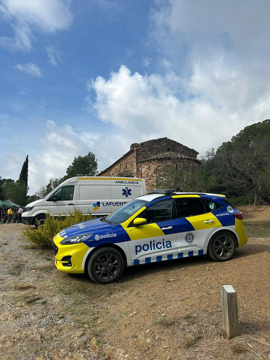 policiastc (@policiastc) on Twitter photo Som a l’aplec de la salut de Valldoreix coordinant amb @emdvalldoreix <a href="/avpcstcugat/">AV Protecció Civil Sant Cugat del Vallès</a> <a href="/policiastc/">policiastc</a> <a href="/ajsantcugat/">Aj. Sant Cugat</a> <a href="/bernat/">bernat_capitulo1</a>.picornell <a href="/josepmvalles/">Josep Maria Vallès</a> #aplecdelasalut #Coordinacio Som a l’aplec de la salut de Valldoreix coordinant amb @emdvalldoreix <a href="/avpcstcugat/">AV Protecció Civil Sant Cugat del Vallès</a> <a href="/policiastc/">policiastc</a> <a href="/ajsantcugat/">Aj. Sant Cugat</a> <a href="/bernat/">bernat_capitulo1</a>.picornell <a href="/josepmvalles/">Josep Maria Vallès</a> #aplecdelasalut #Coordinacio
