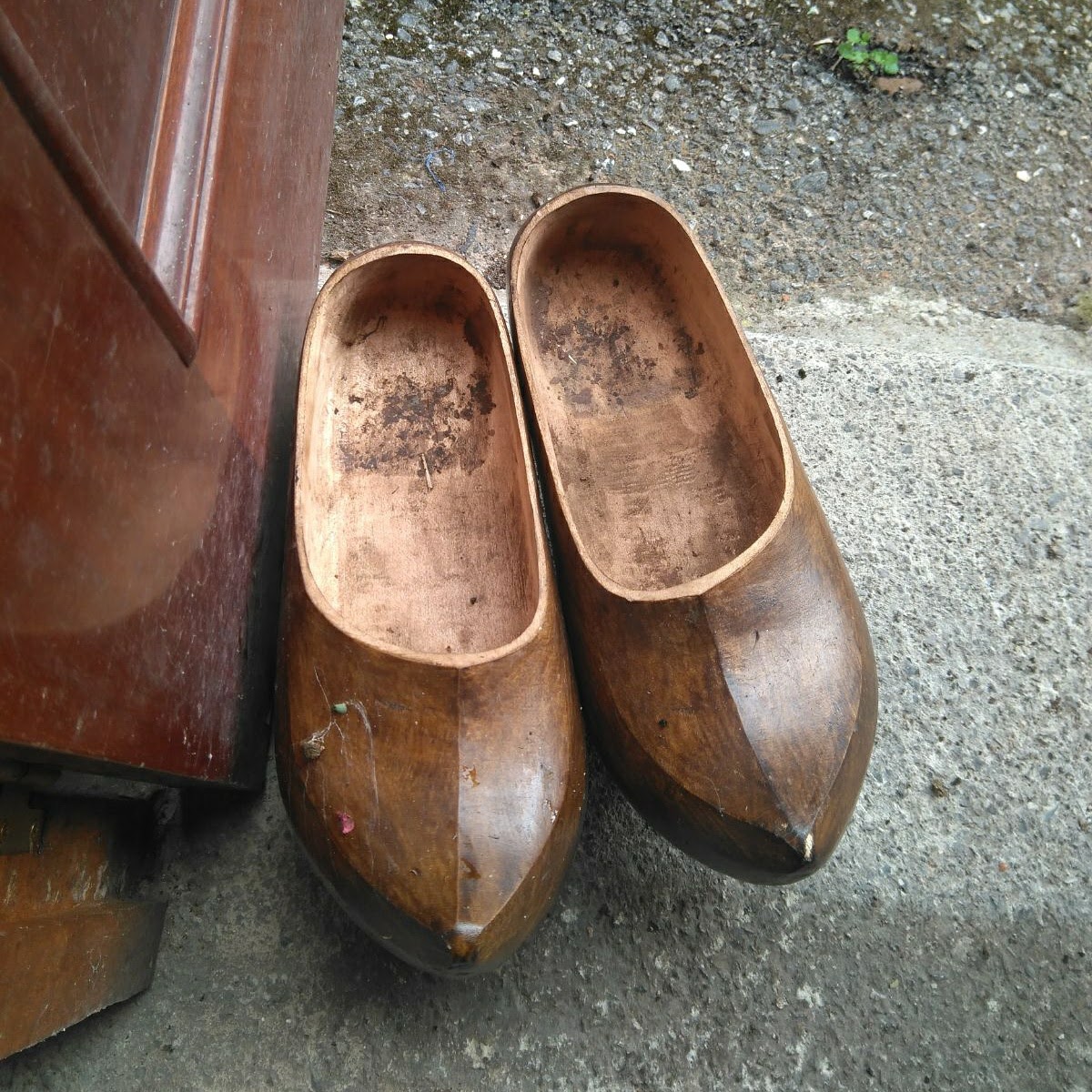 Fundacioncardin's tweet image. Hoy #DíaInternacionalDeLaMujerRural queremos agradecer y recordar a todas nuestras informantes de #Villaviciosa 🍎, que nos dieron y dan sus recuerdos y saberes para atesorarlos en el #AHOV y que no se pierdan ¡gracias a todas! @GrupoElGaitero @GobAsturias @MuseuPuebluAst