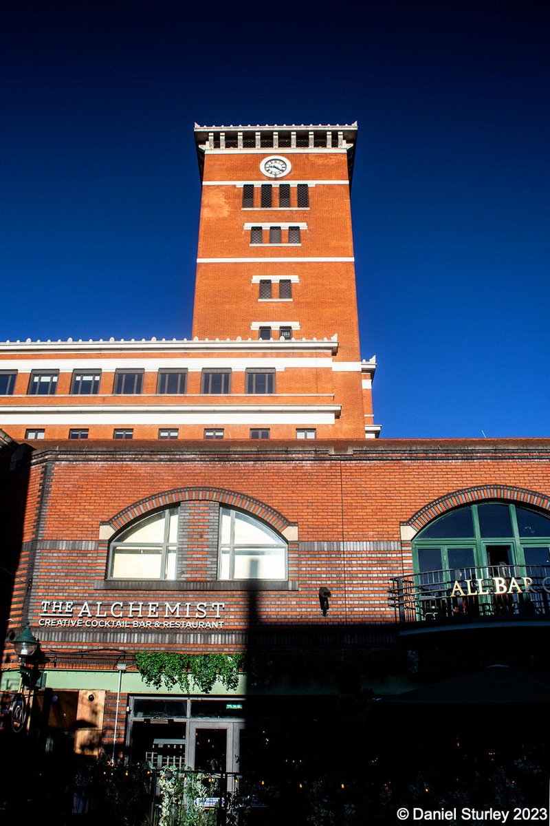 Daniel_Sturley's tweet photo. #Birmingham UK, a great #sunny morning today to capture the #beautiful Three Brindleyplace
#BirminghamWeAre #FullColourNoFear @Brindleyplace 
#Architecture #NotItaly https://t.co/vcn3Hfb7Az