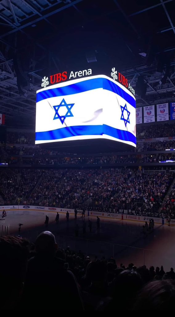 This brought tears to my eyes. Thank you <a href="/NYIslanders/">New York Islanders</a> and <a href="/UBSArena/">UBS Arena</a>. May you guys have an AMAZING season! 💙 #newyork #isles #israel
