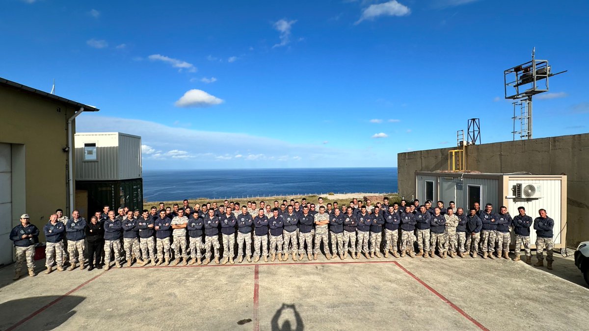 Millî Savunma Bakanlığı Sinop Test Merkezinde, Hava Kuvvetleri Komutanlığı Kaideye Monteli Stinger ve Stinger ManPAD eğitim atışları icra edildi. 

#MillîSavunmaBakanlığı