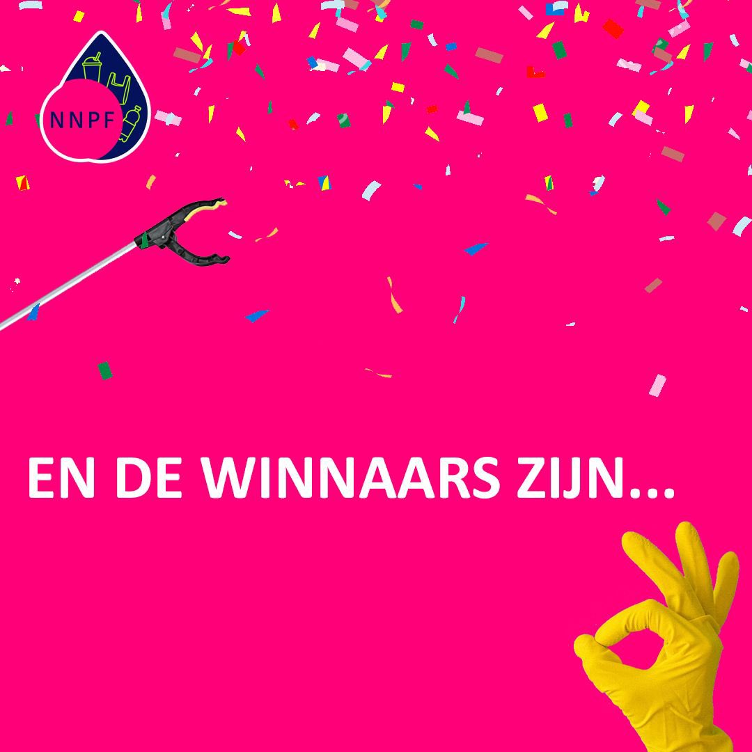 Whoohoo 🎊 
De winnaars zijn bekend!

Tijdens World Clean Up Day in september vroegen we hoeveel kilo afval er in en om de havens van Delfzijl zou worden opgehaald door de vrijwilligers. Degene die de beste schatting deed, kon een prachtig boek winnen.

En de winnaars zijn...