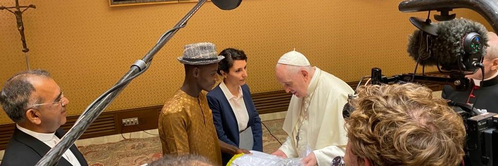 arouna79543's tweet image. 